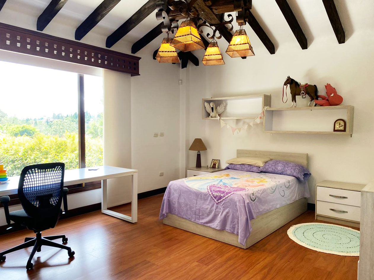 Casa de 4 alcobas en arriendo en Guarne, 325 m² · foto 15 de 20