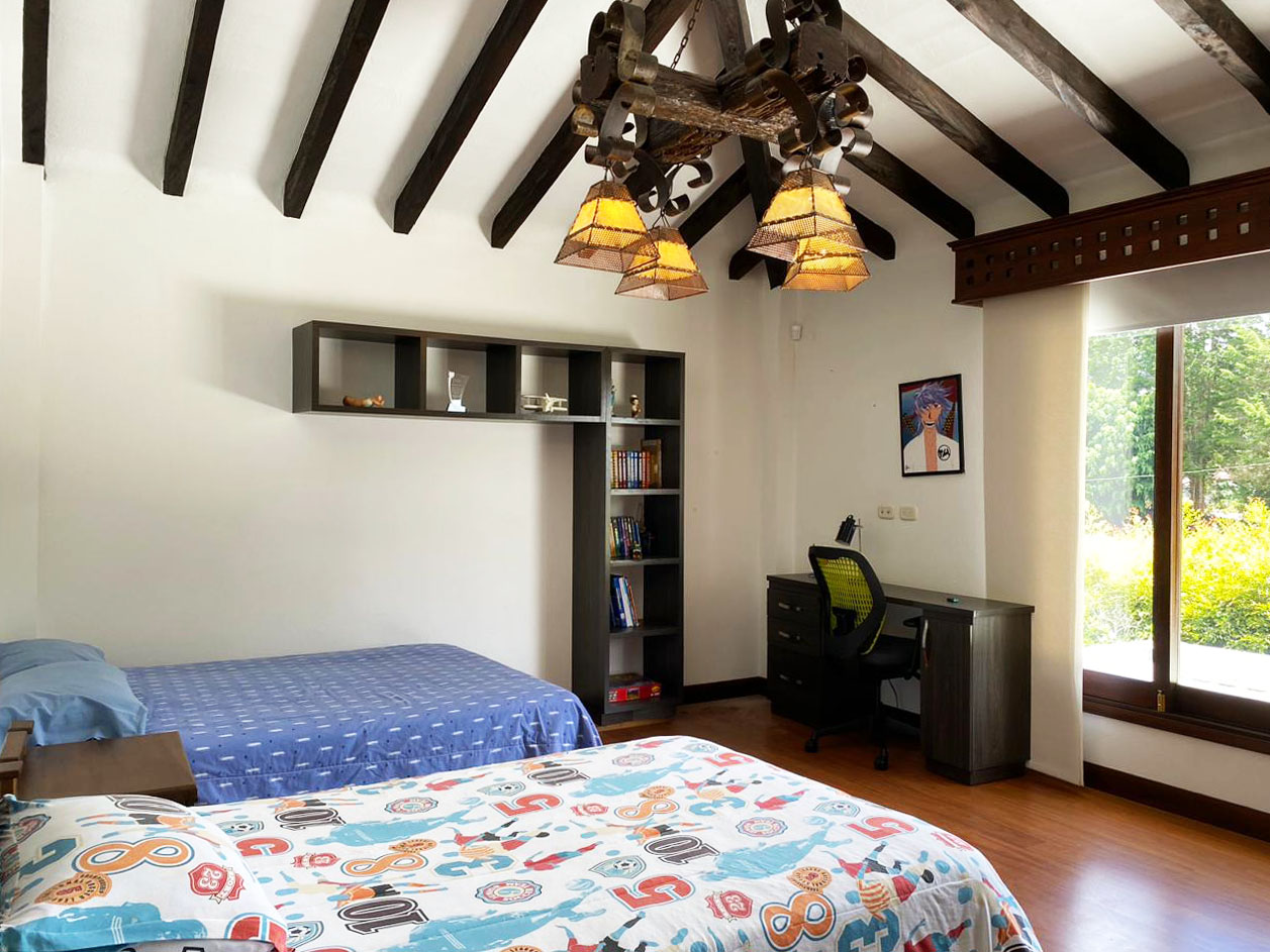 Casa de 4 alcobas en arriendo en Guarne, 325 m² · foto 17 de 20