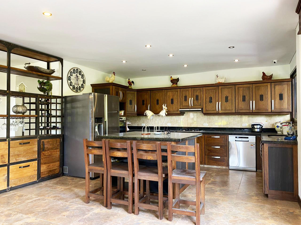 Casa de 4 alcobas en arriendo en Guarne, 325 m² · foto 5 de 20