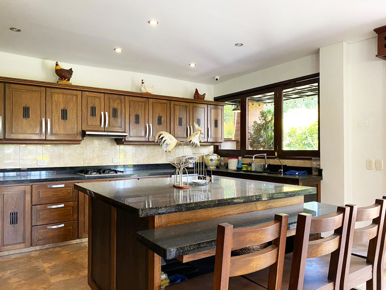 Casa de 4 alcobas en arriendo en Guarne, 325 m² · foto 7 de 20