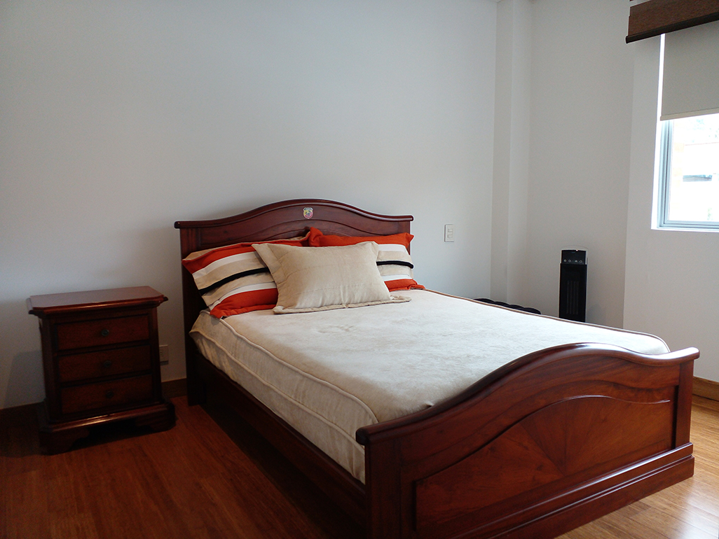 Casa de 3 alcobas en venta en Las Palmas, Envigado, 300 m² · foto 12 de 20