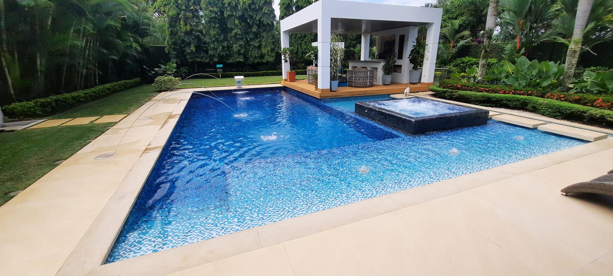 Casa de 5 alcobas en venta en Pance, Cali, 600 m² · foto 4 de 24
