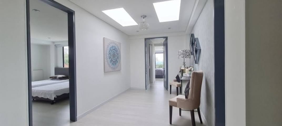 Casa de 3 alcobas en venta en Yerbabuena, Sopó, 320 m² · foto 18 de 24