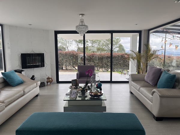 Casa de 3 alcobas en venta en Yerbabuena, Sopó, 320 m² · foto 5 de 24