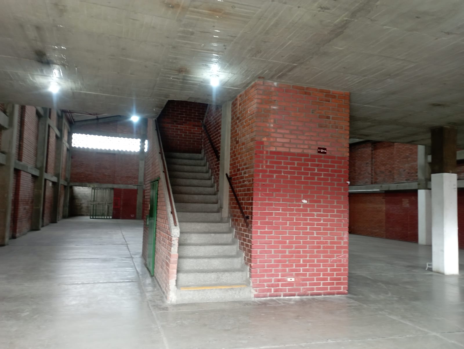 Bodega en arriendo en Zona Industrial, Yumbo, 720 m² · foto 8 de 20