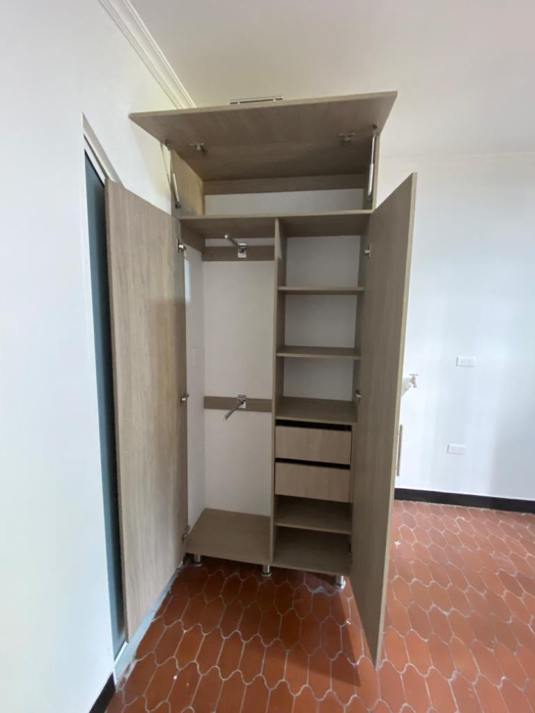 Apartaestudio en arriendo en Las Acacias, Medellín, 18 m² · foto 11 de 13