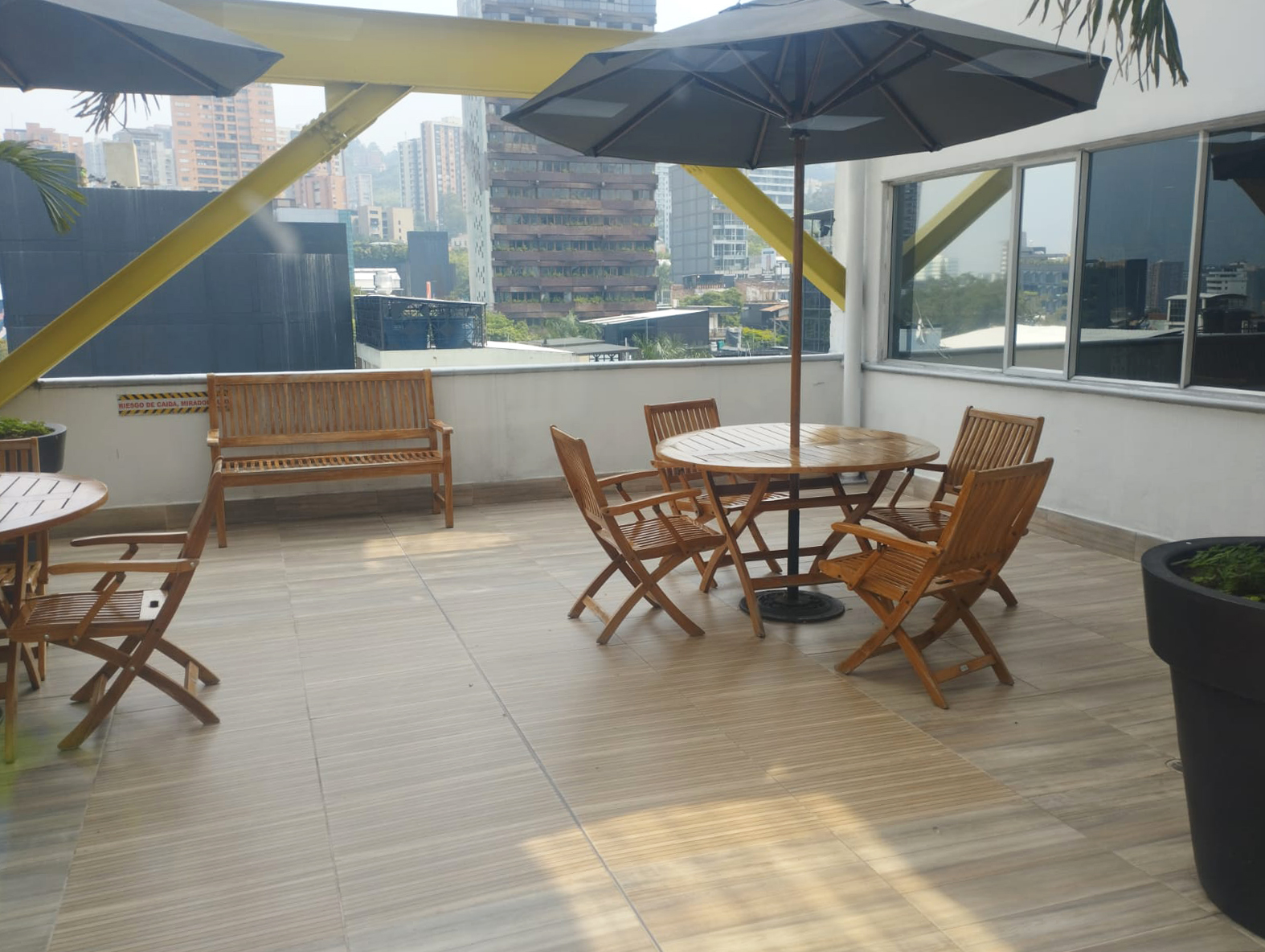 Oficina en arriendo en El Poblado, Medellín, 200 m² · foto 16 de 16