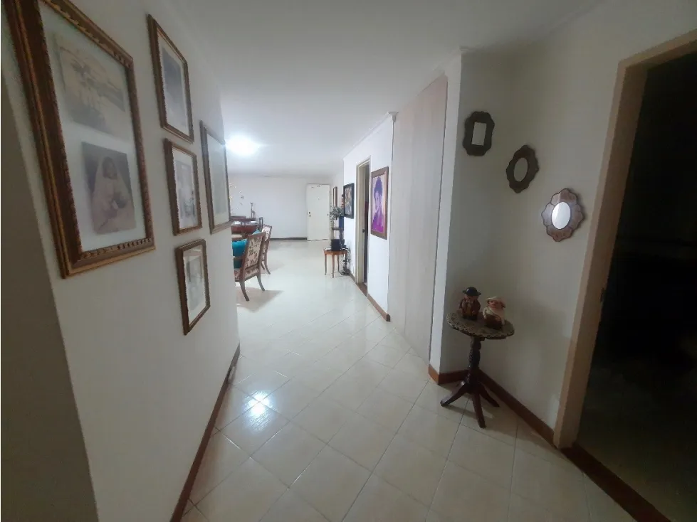 Apartamento de 3 alcobas en venta en Manila, Medellín, 142 m² · foto 11 de 16