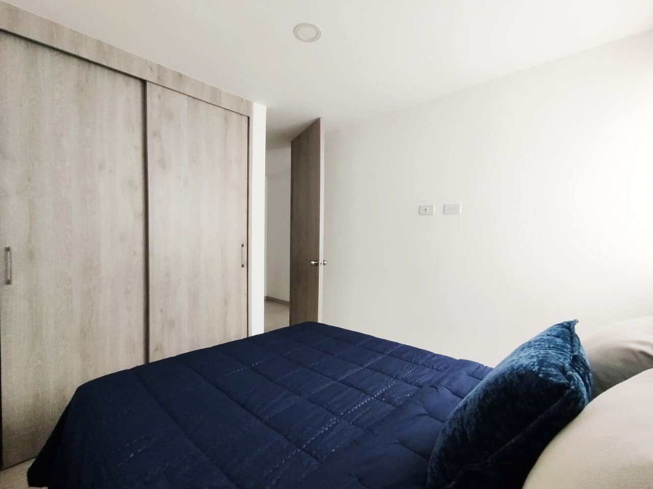 Apartamento de 3 alcobas en arriendo en Vía Las Palmas, Medellín, 70 m² · foto 12 de 18