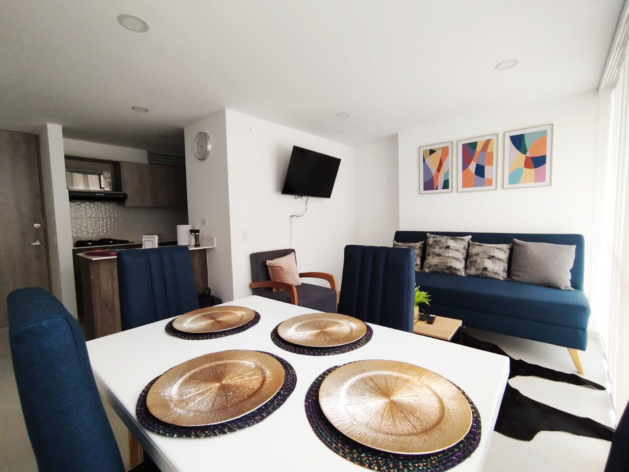 Apartamento de 3 alcobas en arriendo en Vía Las Palmas, Medellín, 70 m² · foto 3 de 18