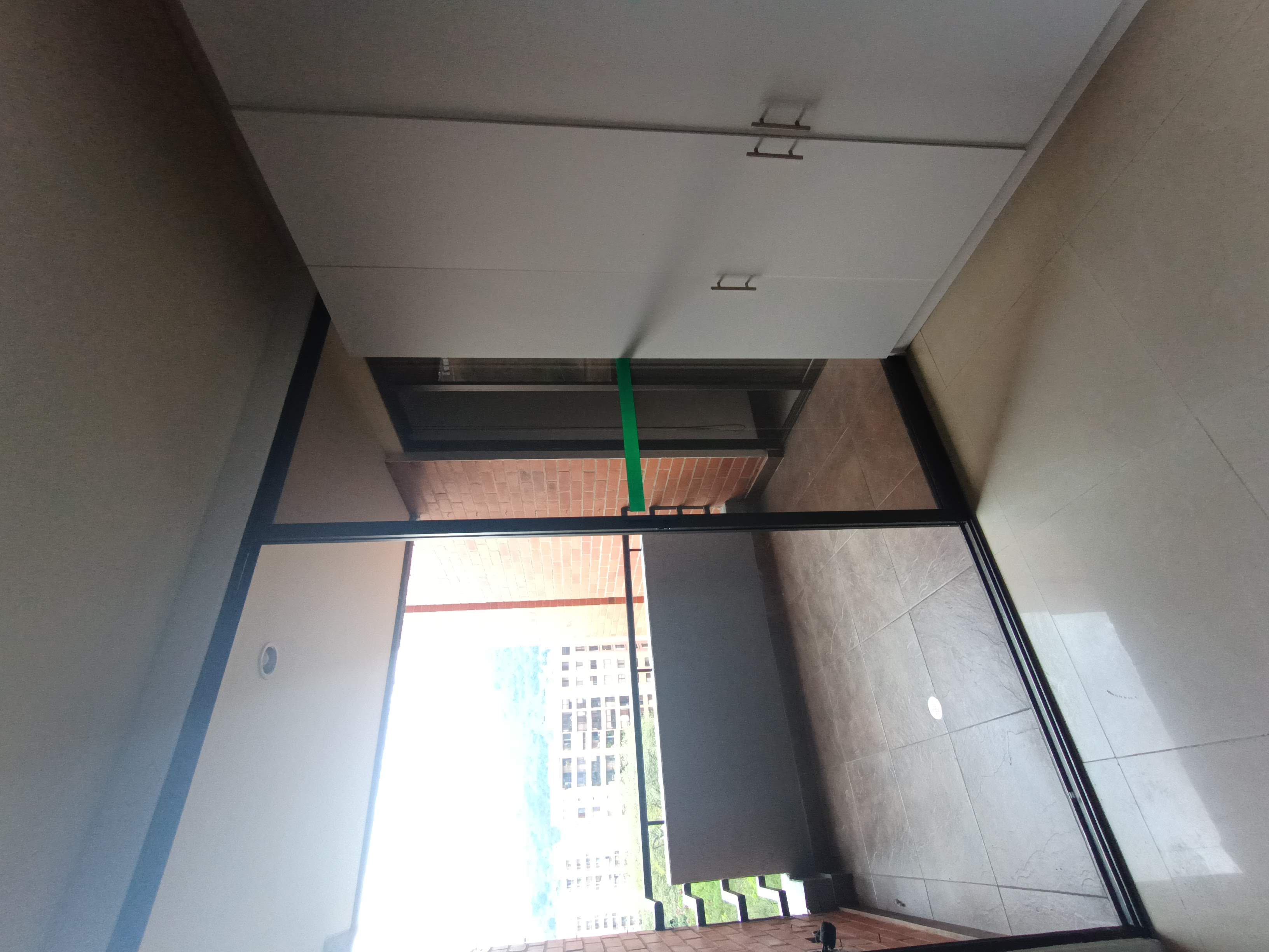 Apartamento de 4 alcobas en venta en Aguacatal, Cali, 192 m² · foto 23 de 24