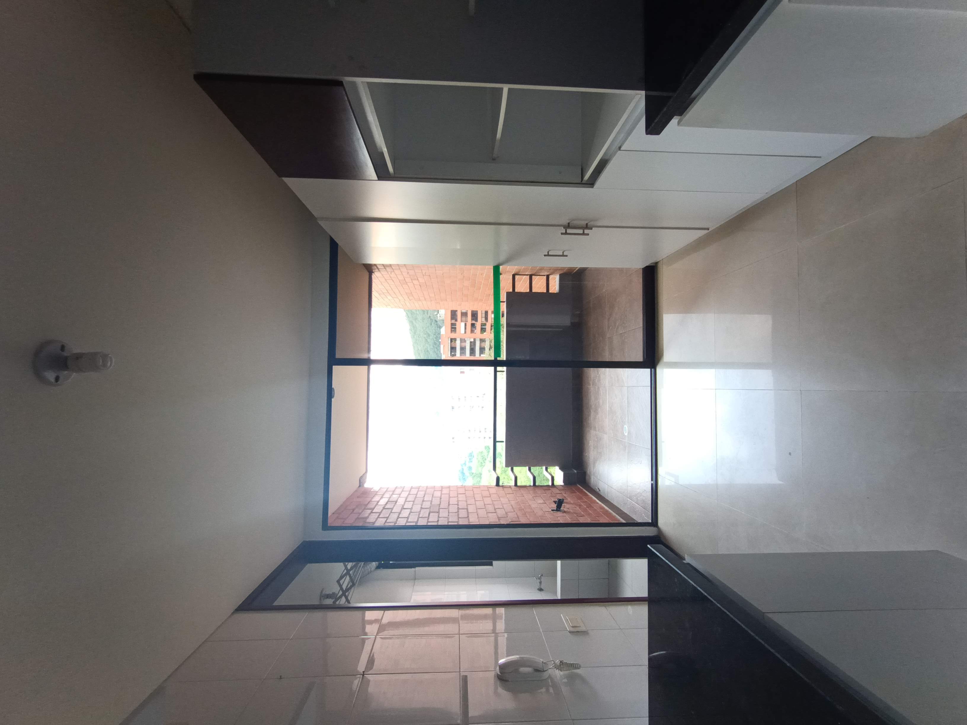 Apartamento de 4 alcobas en venta en Aguacatal, Cali, 192 m² · foto 24 de 24