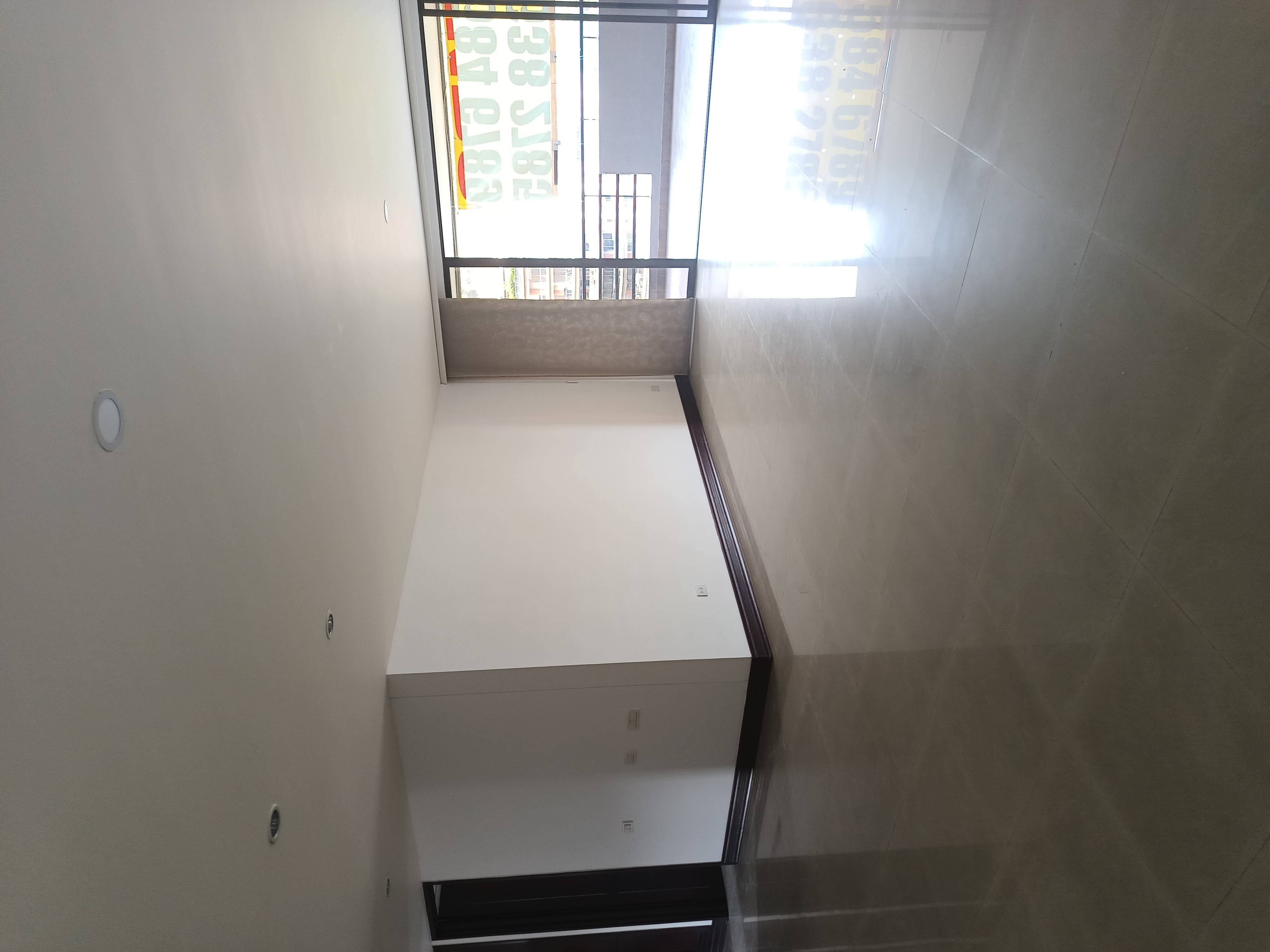 Apartamento de 4 alcobas en venta en Aguacatal, Cali, 192 m² · foto 2 de 24