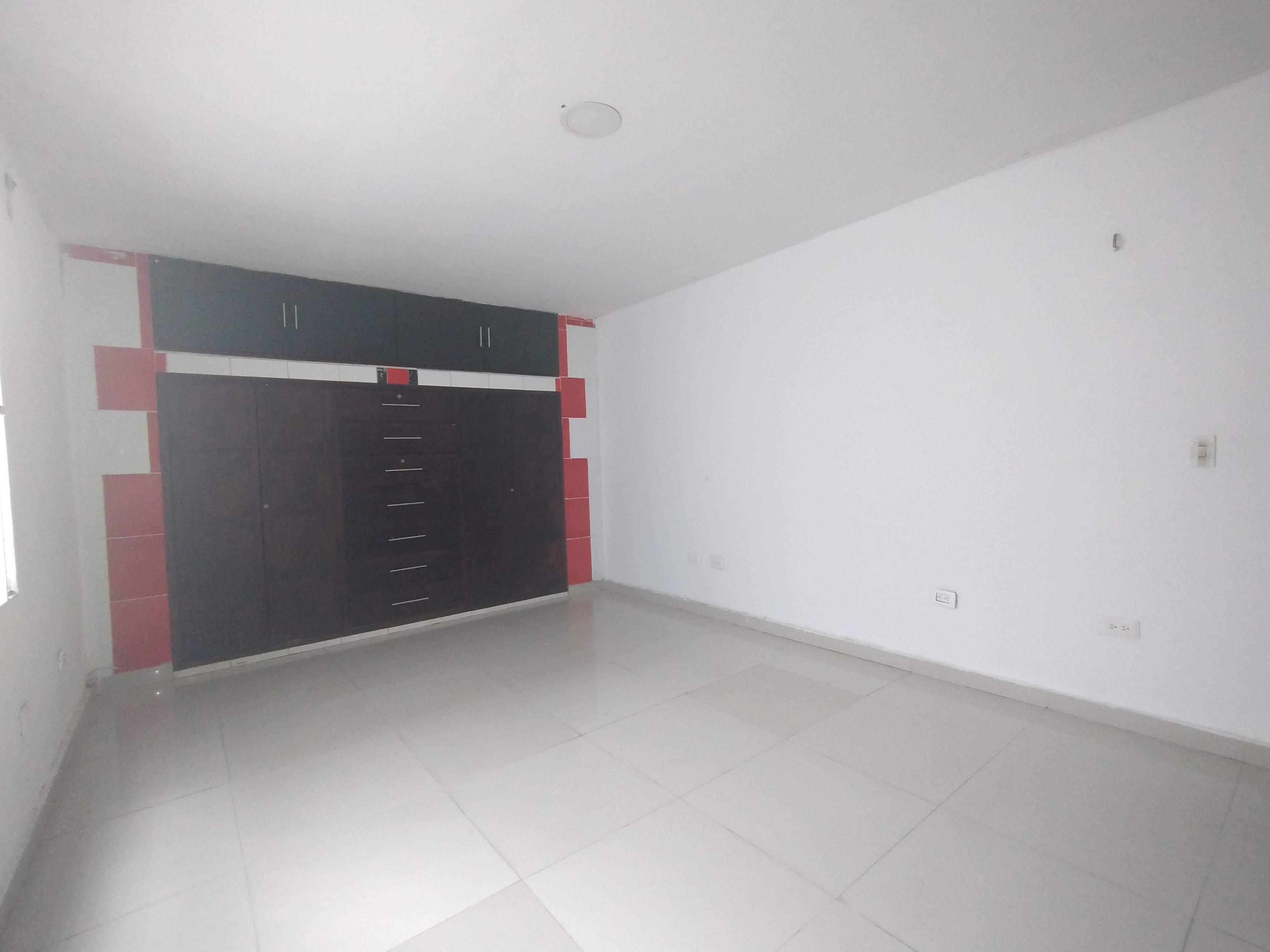 Casa de 5 alcobas en venta en Buenavista, Barranquilla, 217 m² · foto 5 de 14