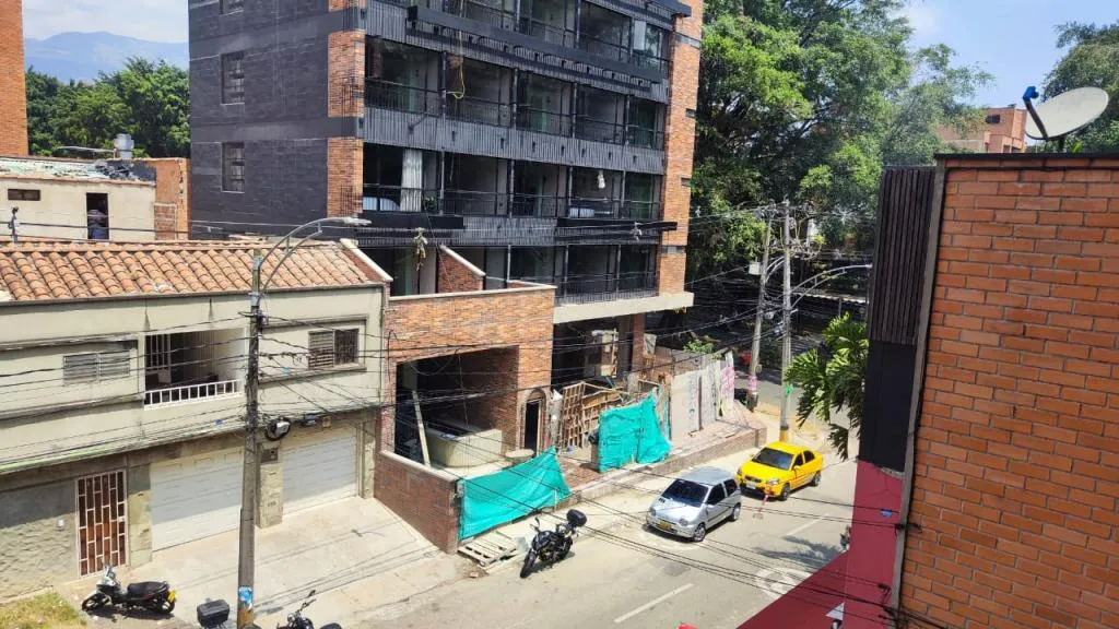 Apartamento de 2 alcobas en venta en Laureles, Medellín, 88 m² · foto 15 de 18