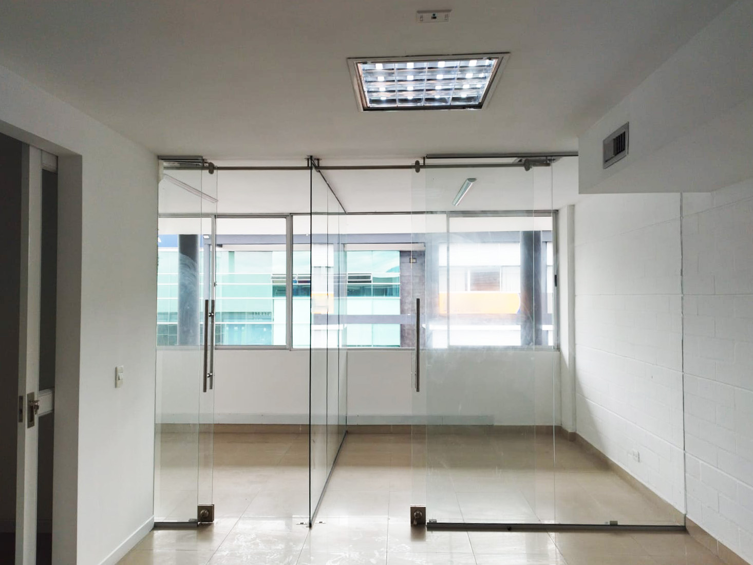 Local en arriendo en Centro, Rionegro, 97 m² · foto 13 de 19