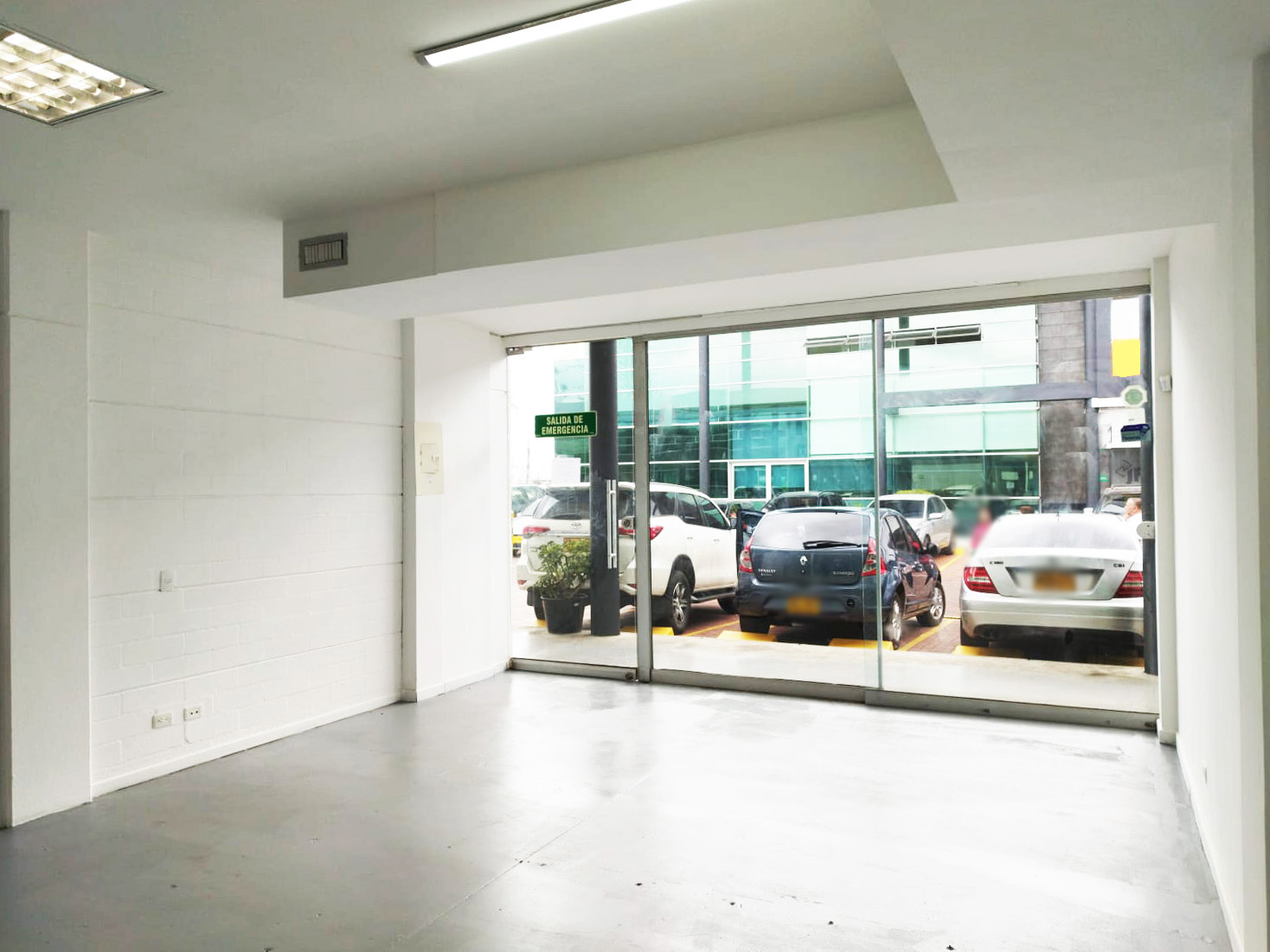 Local en arriendo en Centro, Rionegro, 97 m² · foto 3 de 19