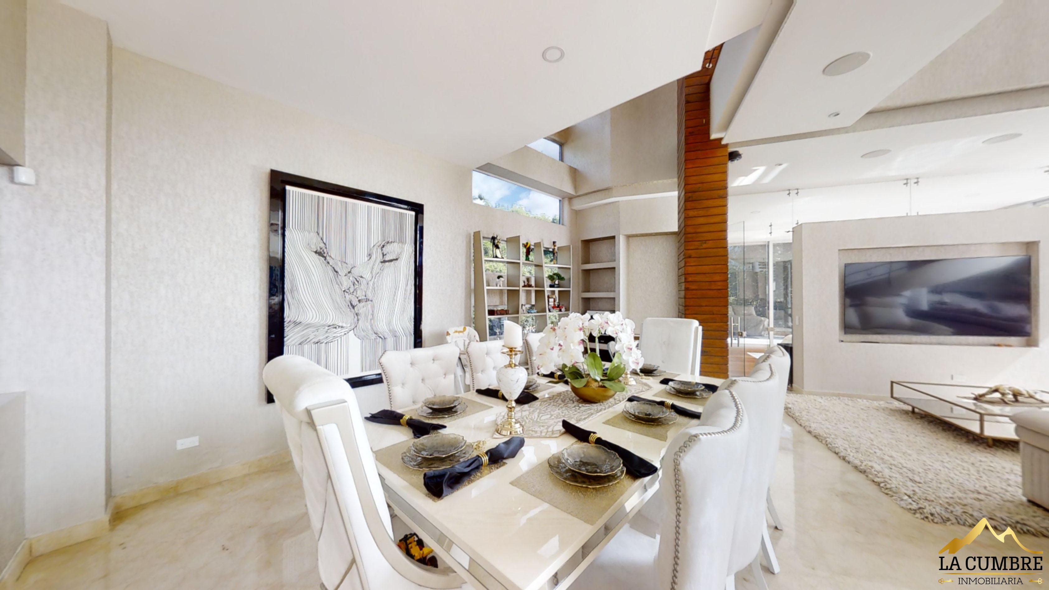 Casa de 6 alcobas en venta en Loma Del Escobero, Envigado, 434 m² · foto 8 de 15