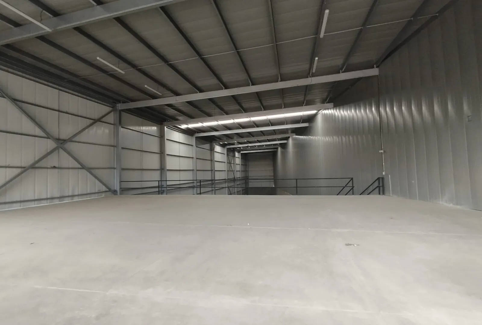 Bodega en arriendo en Romelia Alta, Dosquebradas, 862 m² · foto 7 de 11