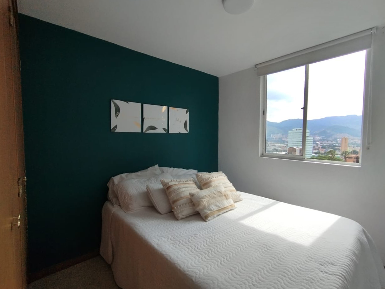 Apartamento de 3 alcobas en arriendo en Castropol, Medellín, 87 m² · foto 12 de 17