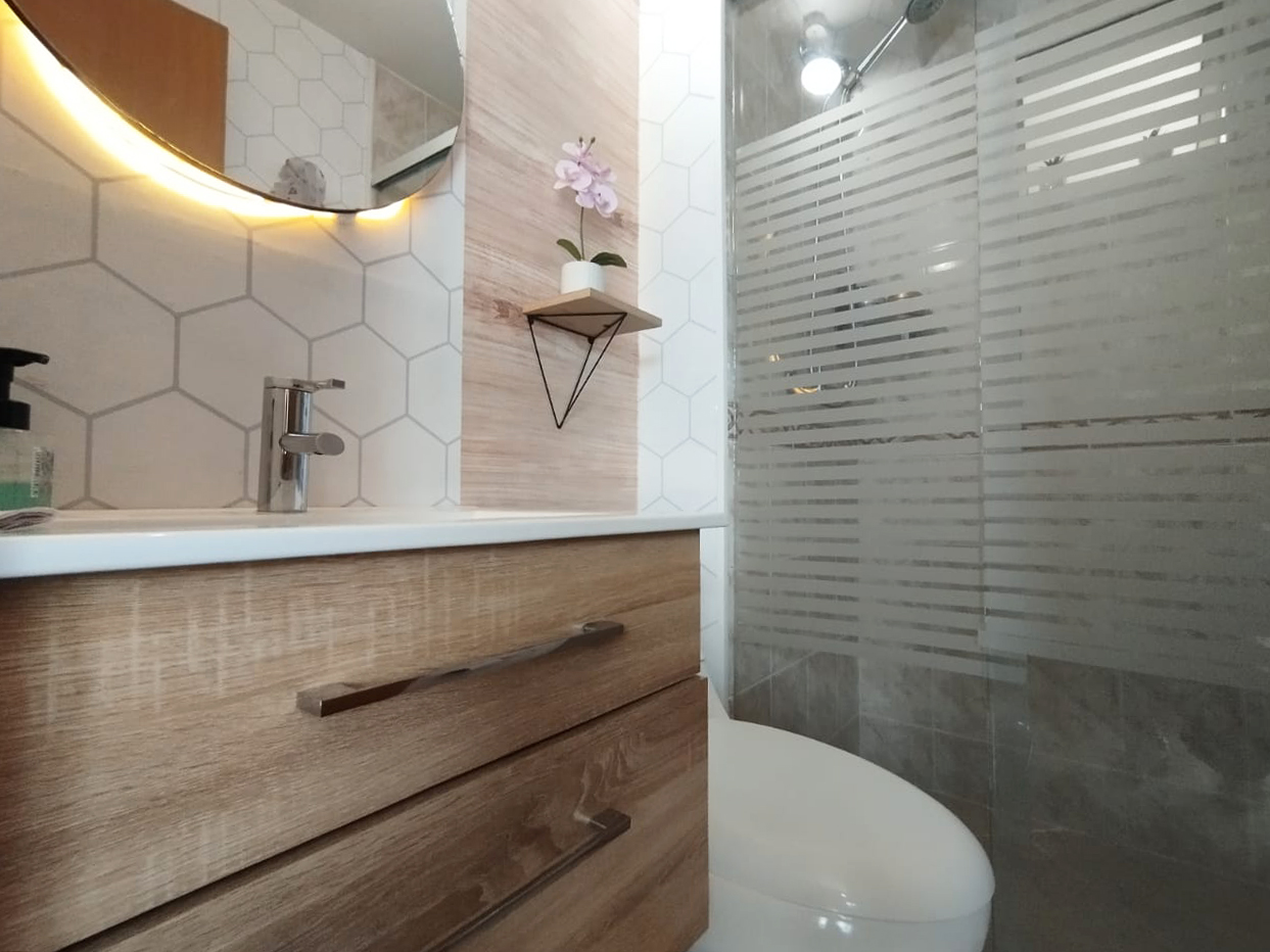 Apartamento de 3 alcobas en arriendo en Castropol, Medellín, 87 m² · foto 16 de 17