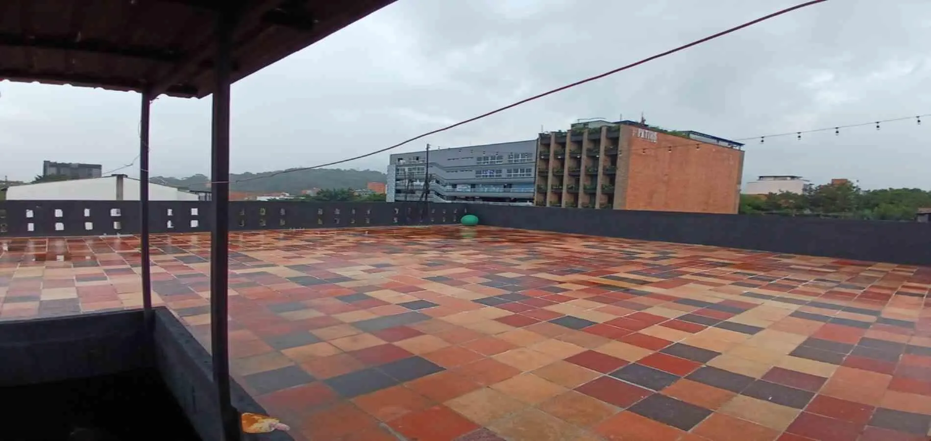 Local en arriendo en Laureles, Medellín, 550 m² · foto 11 de 11
