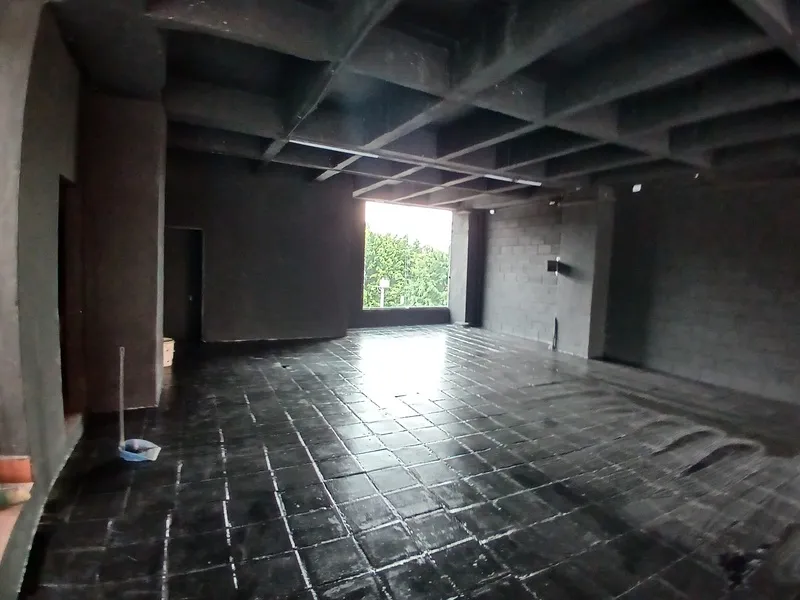 Local en arriendo en Laureles, Medellín, 550 m² · foto 4 de 11