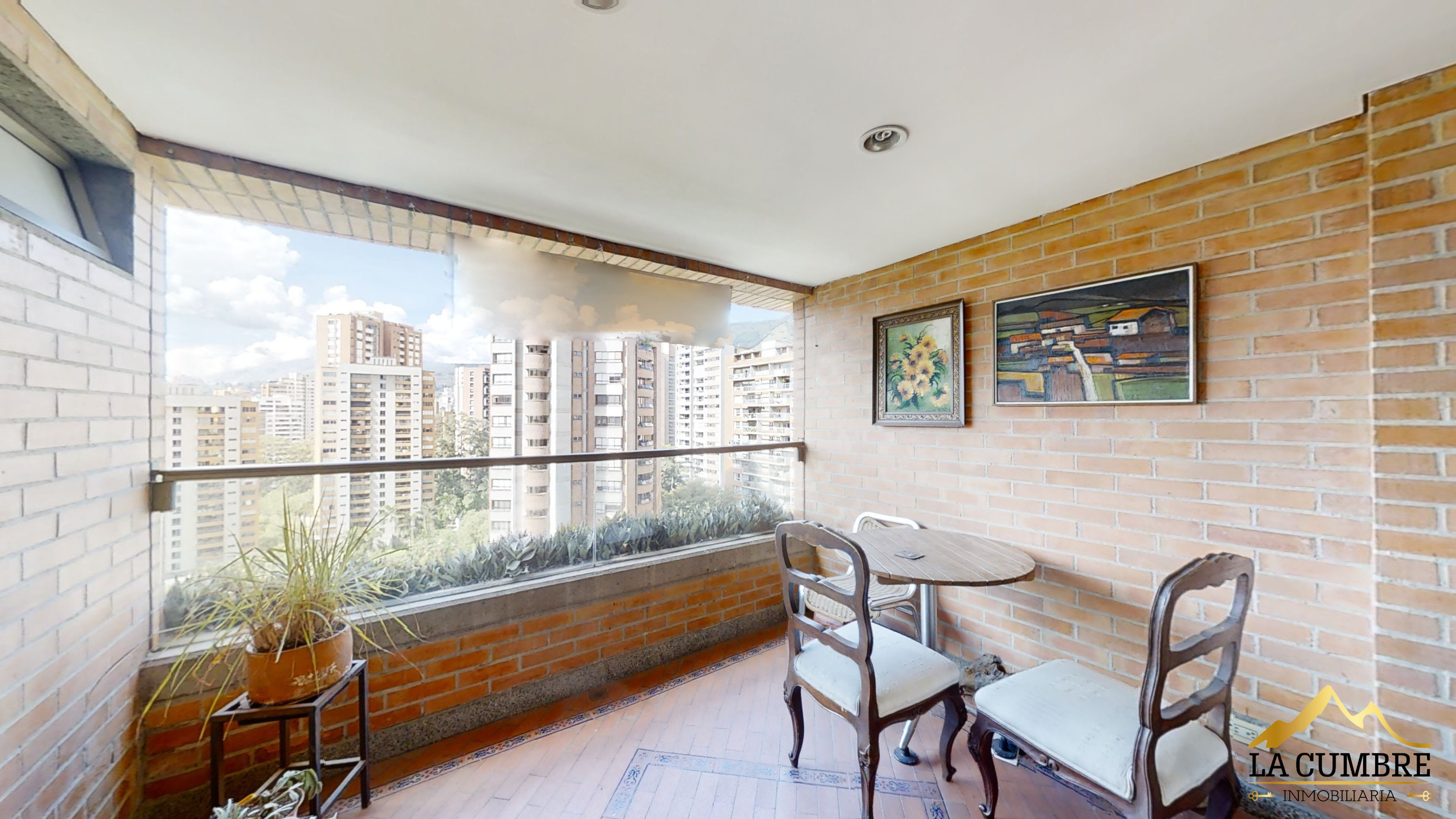 Apartamento de 3 alcobas en venta en Los Balsos, Medellín, 215 m² · foto 5 de 11