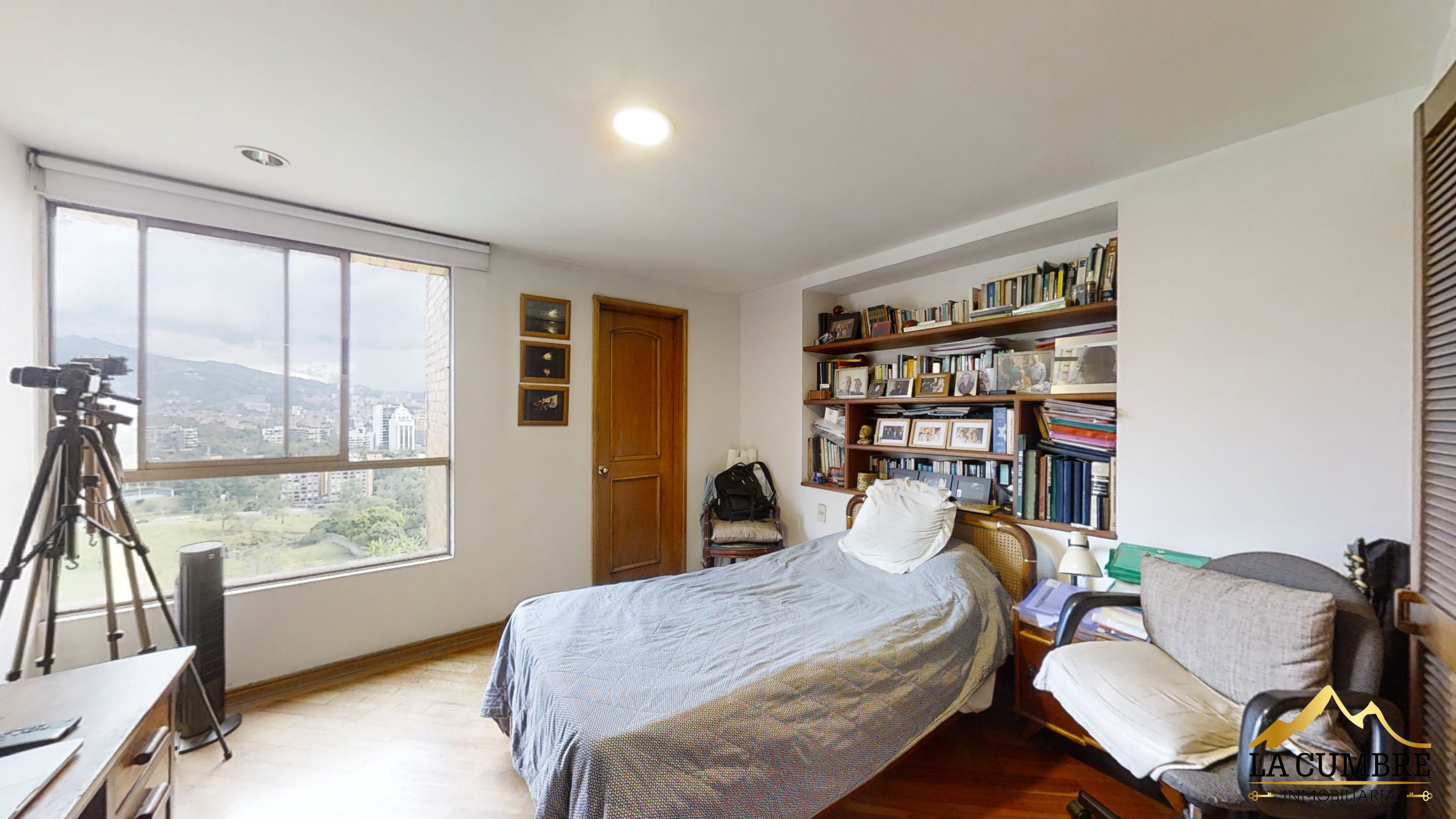 Apartamento de 3 alcobas en venta en Los Balsos, Medellín, 215 m² · foto 9 de 11