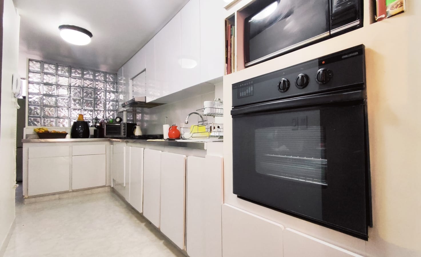 Apartamento de 3 alcobas en venta en Chico, Bogotá, 135 m² · foto 3 de 18