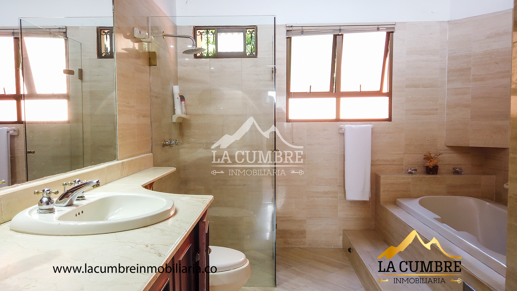 Casa de 3 alcobas en arriendo en Los Balsos No.2, Medellín, 127 m² · foto 10 de 15
