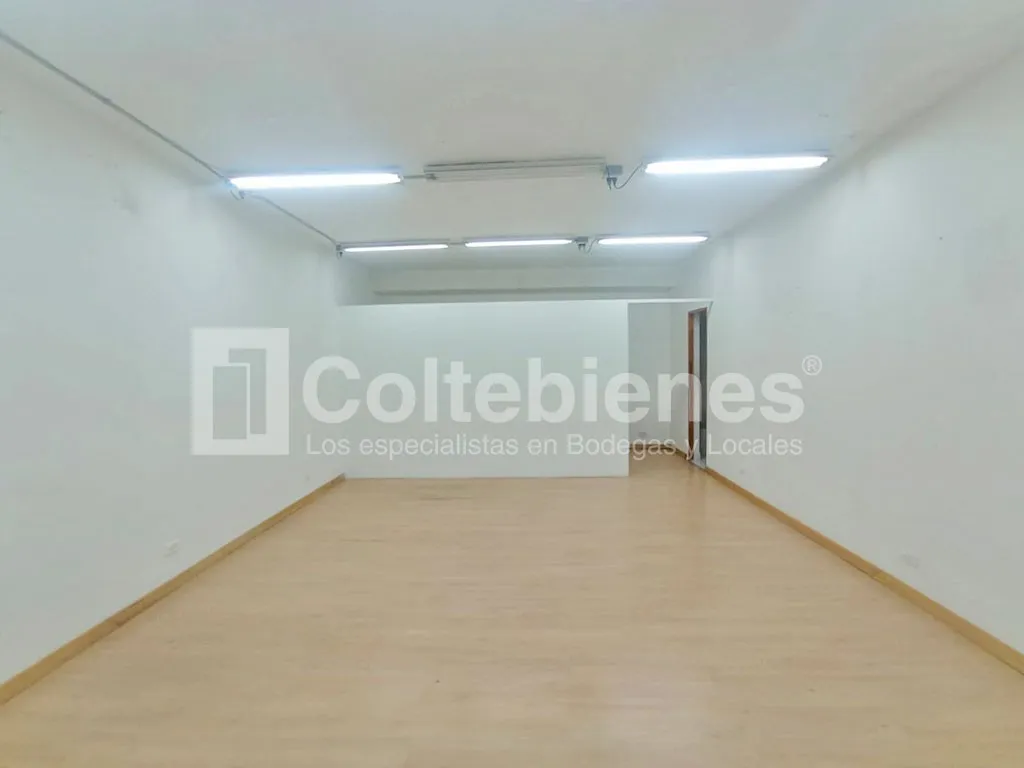 Local en arriendo en La Esmeralda, Itagüí, 105 m² · foto 4 de 10