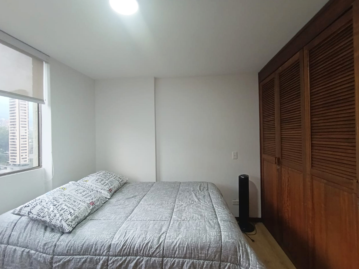 Apartamento de 3 alcobas en arriendo en El Diamante 2, Medellín, 130 m² · foto 16 de 19