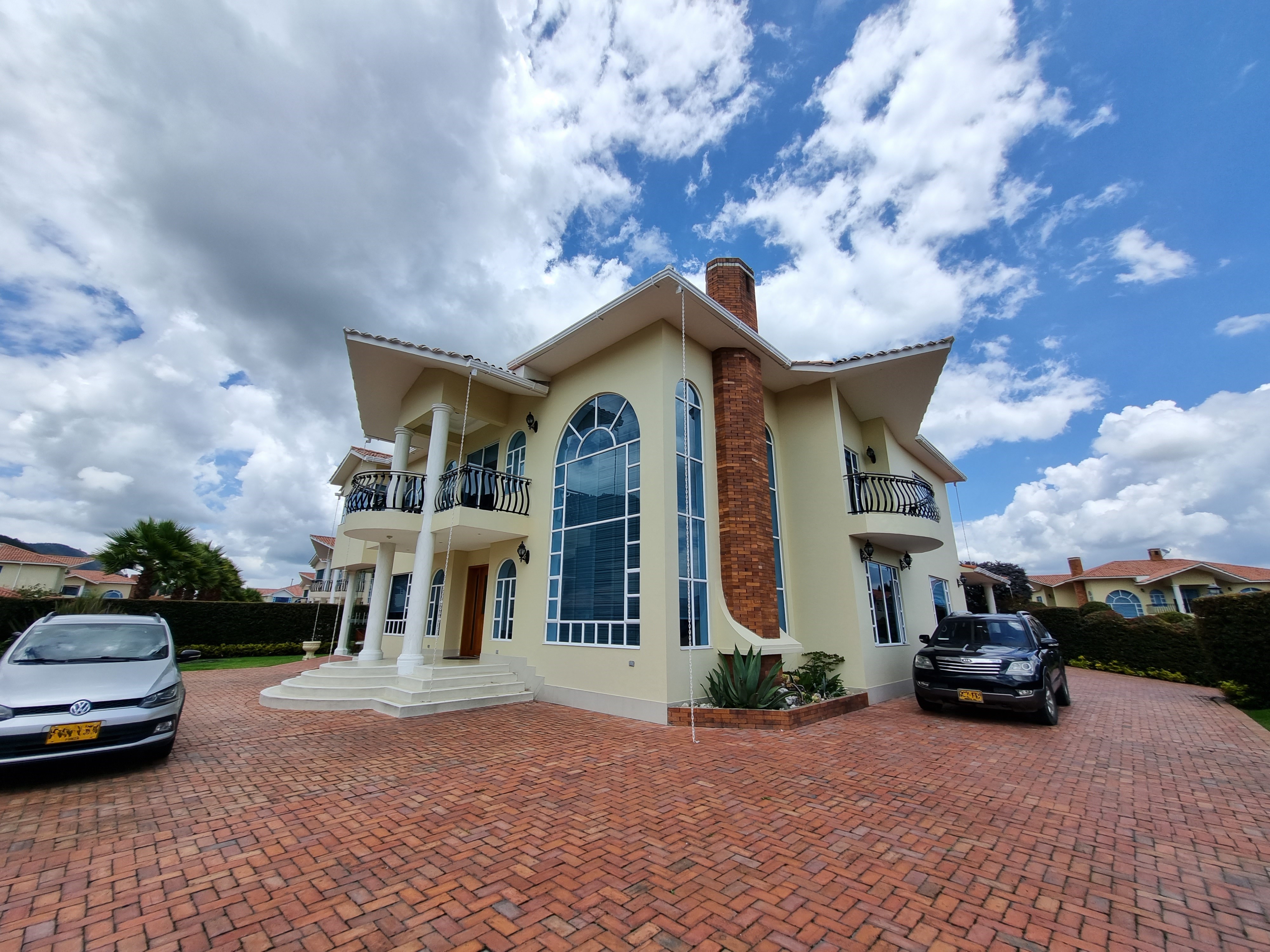 Casa en venta en Vda Chuntame, Cajicá · foto 2 de 24