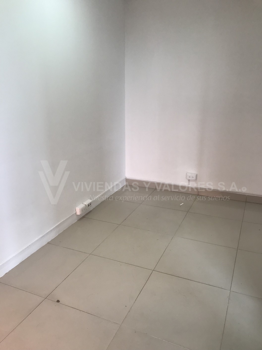 Oficina en arriendo en Prados Del Norte, Cúcuta, 50 m² · foto 4 de 5