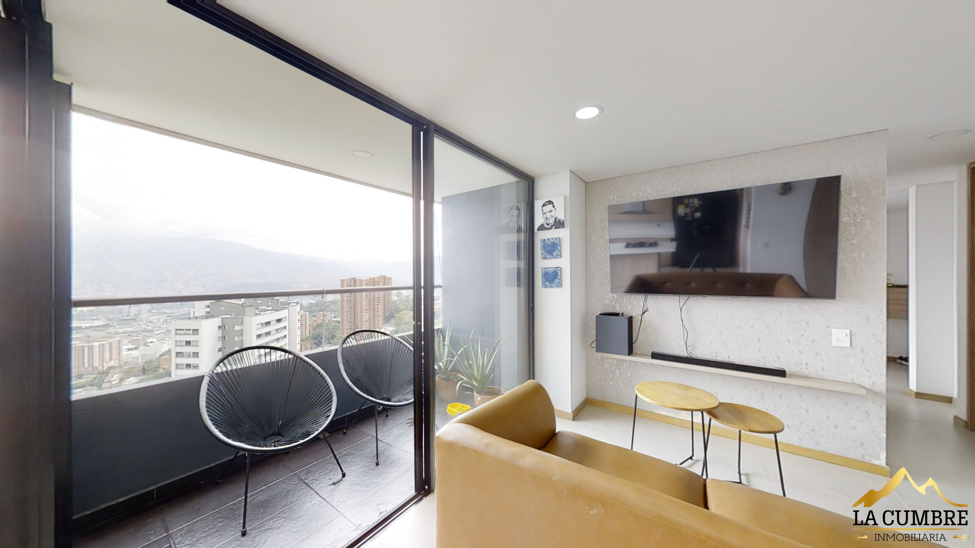 Apartamento de 3 alcobas en arriendo en Vía Las Palmas, Medellín, 90 m² · foto 3 de 8