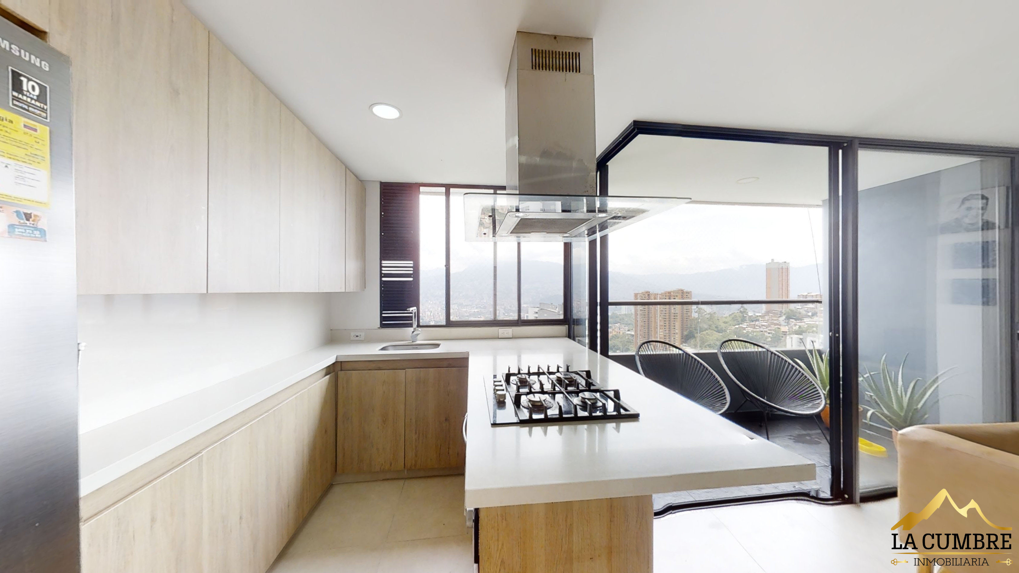 Apartamento de 3 alcobas en arriendo en Vía Las Palmas, Medellín, 90 m² · foto 4 de 8