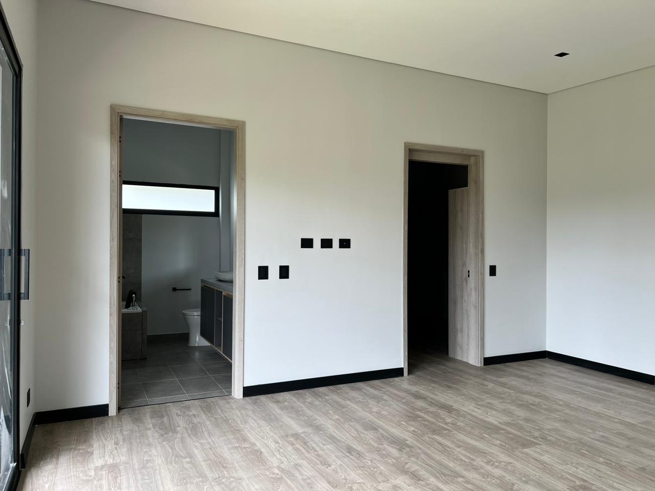 Casa de 3 alcobas en venta en El Porvenir, Rionegro, 424 m² · foto 12 de 19