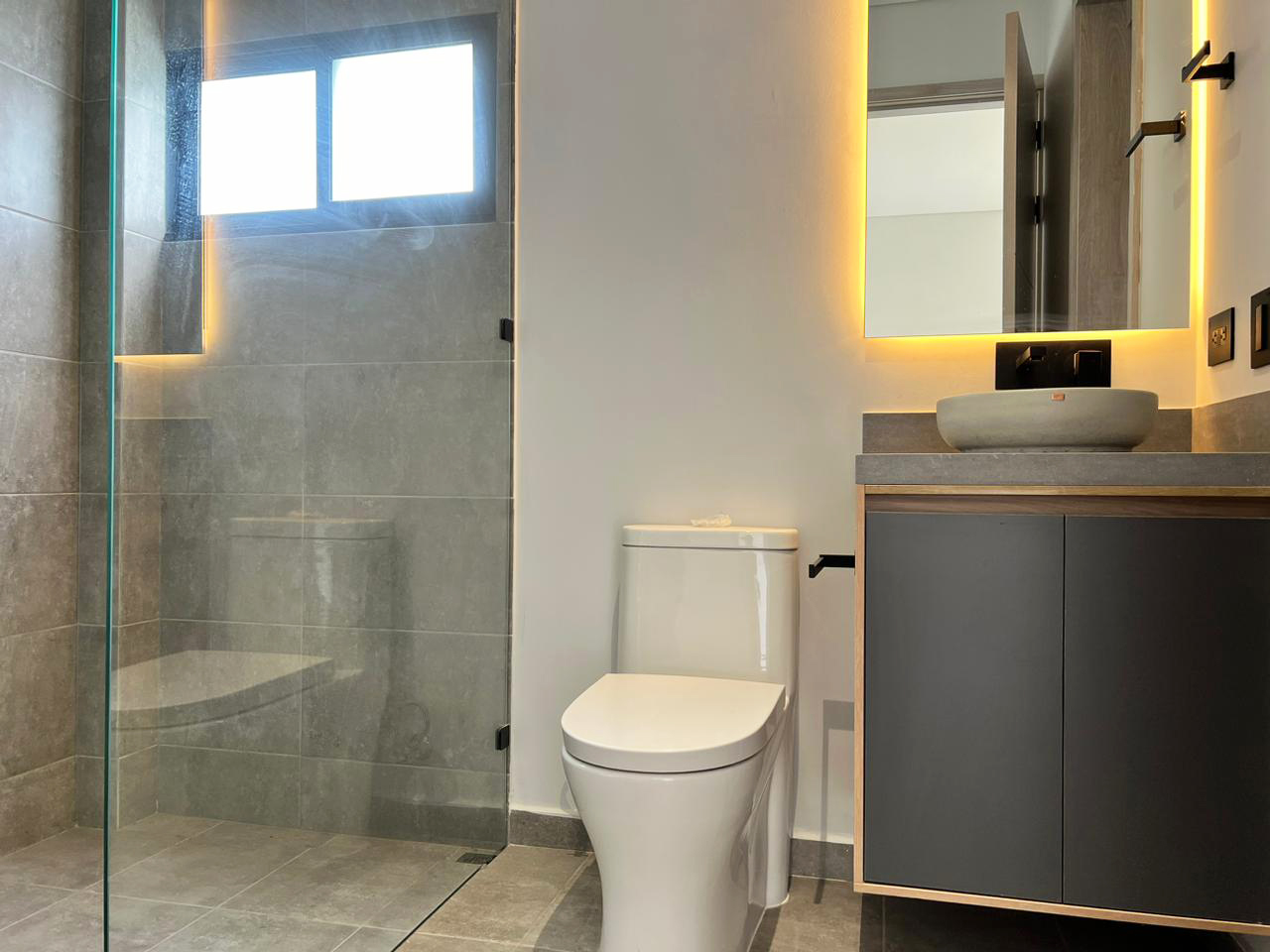 Casa de 3 alcobas en venta en El Porvenir, Rionegro, 424 m² · foto 15 de 19