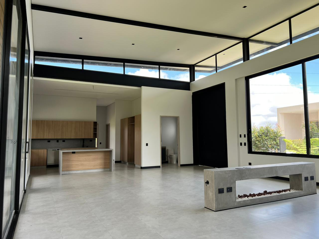 Casa de 3 alcobas en venta en El Porvenir, Rionegro, 424 m² · foto 2 de 19