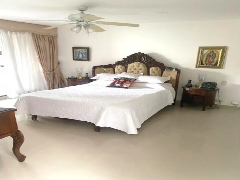Apartamento de 3 alcobas en venta en Patio Bonito, Medellín, 244 m² · foto 11 de 14