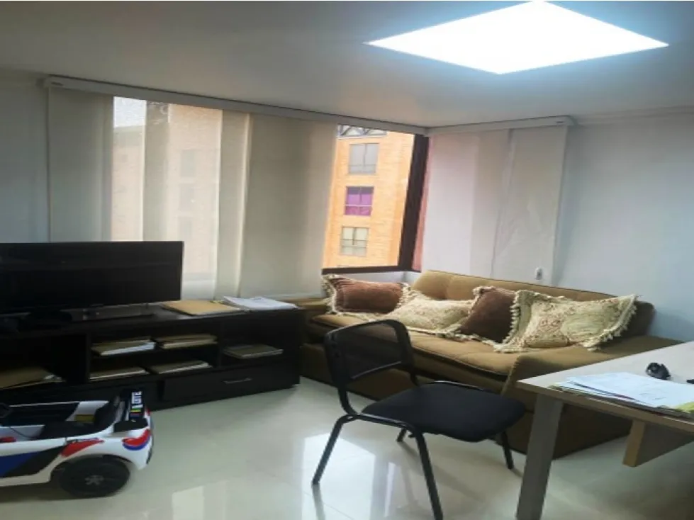 Apartamento de 3 alcobas en venta en Patio Bonito, Medellín, 244 m² · foto 6 de 14