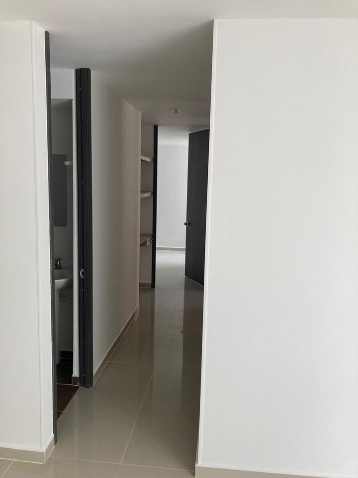 Apartamento de 3 alcobas en venta en Picaleña Y Mirolindo, Ibagué, 73 m² · foto 20 de 24