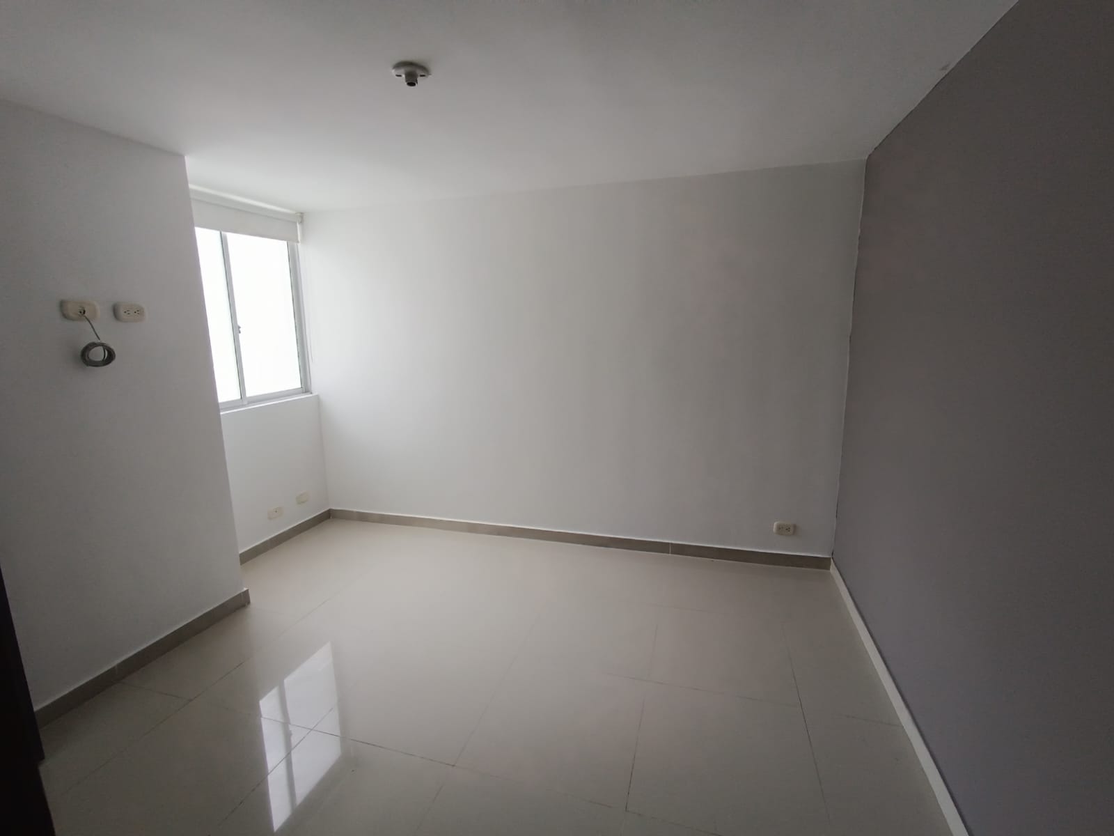 Apartamento de 3 alcobas en venta en Picaleña Y Mirolindo, Ibagué, 73 m² · foto 23 de 24