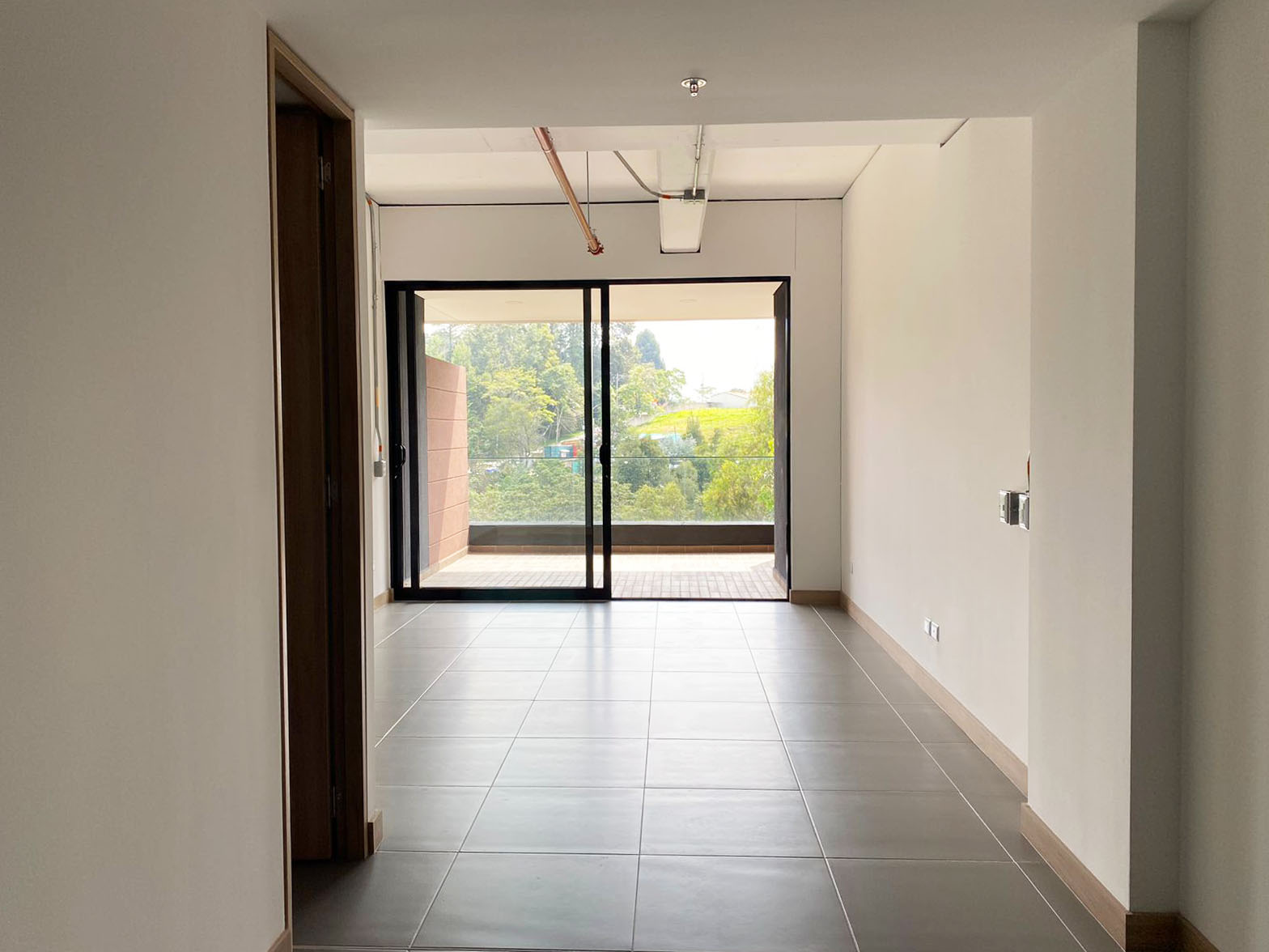 Oficina en arriendo en Las Palmas, Envigado, 116 m² · foto 2 de 20