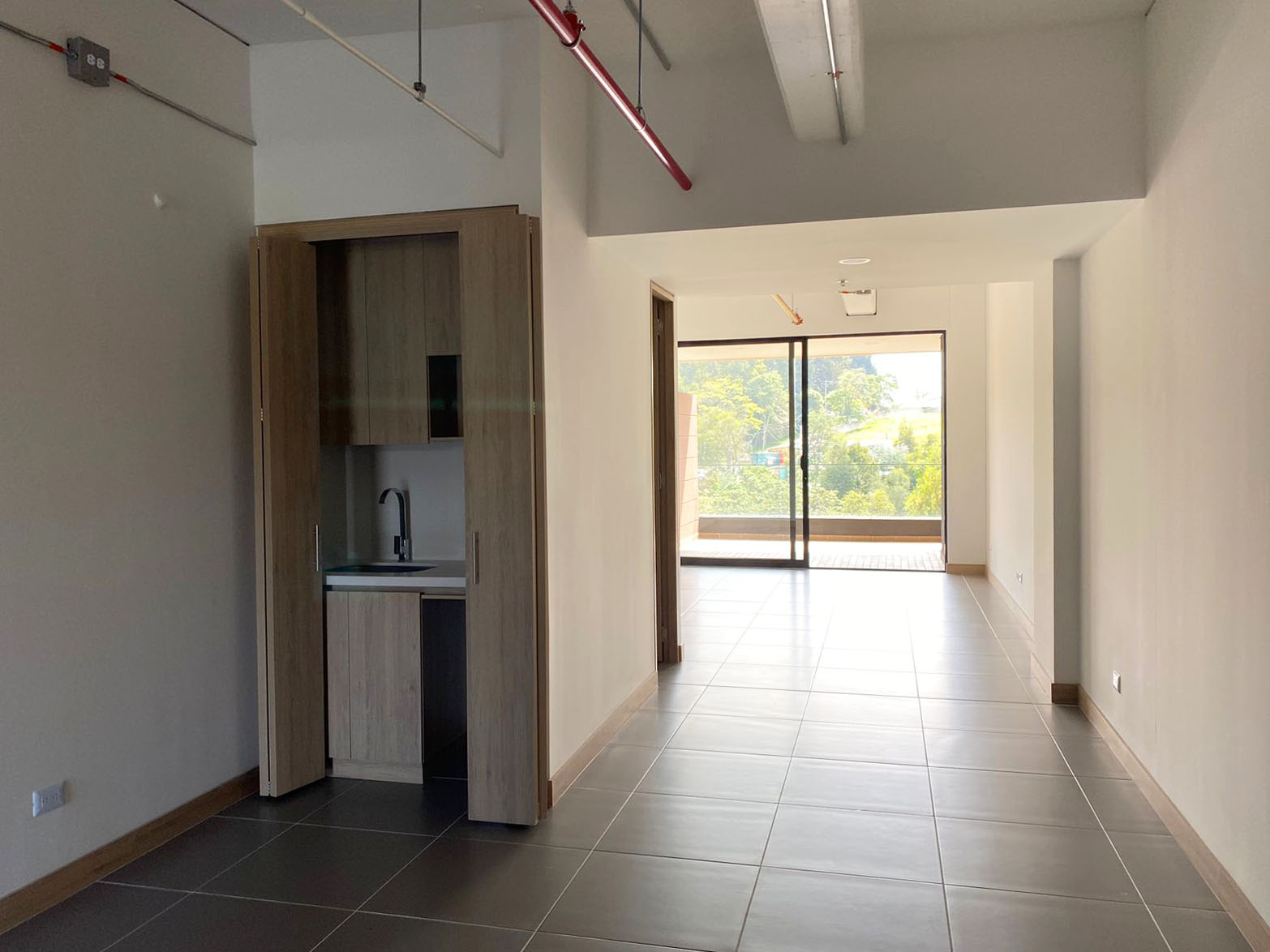 Oficina en arriendo en Las Palmas, Envigado, 116 m² · foto 4 de 20