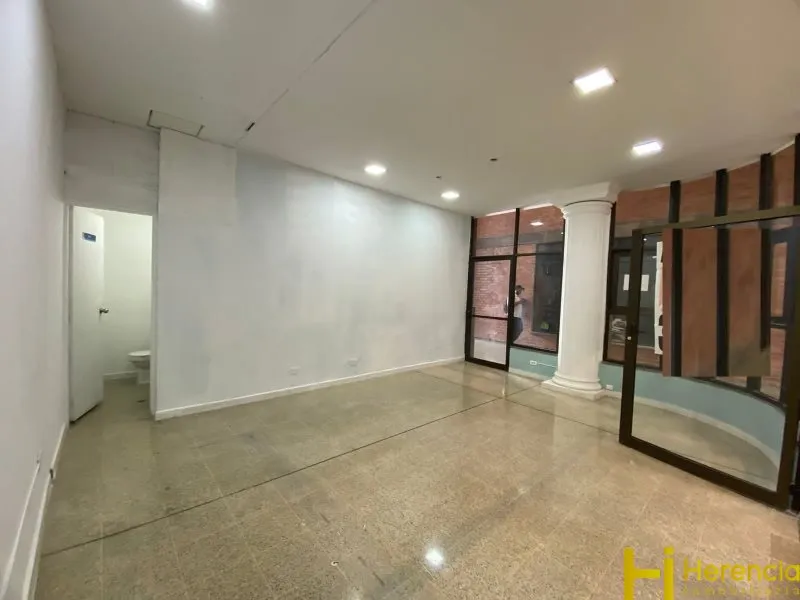 Local en arriendo en Campo Amor, Medellín, 30 m² · foto 5 de 8