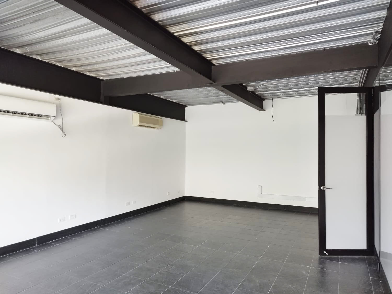 Oficina en arriendo en Provenza, Medellín, 110 m² · foto 12 de 20
