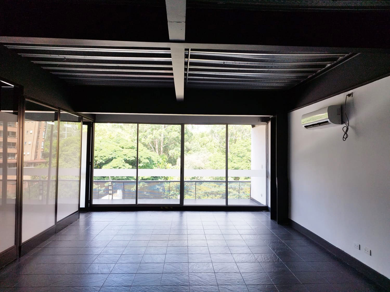 Oficina en arriendo en Provenza, Medellín, 110 m² · foto 2 de 20