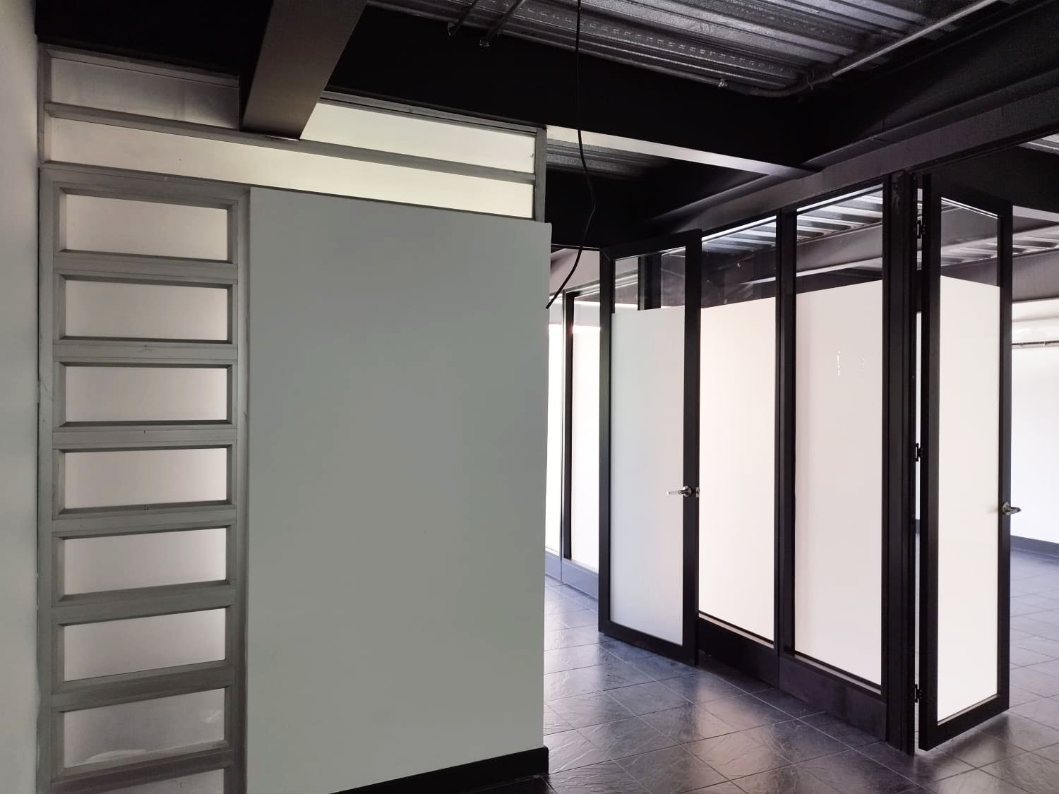 Oficina en arriendo en Provenza, Medellín, 110 m² · foto 7 de 20